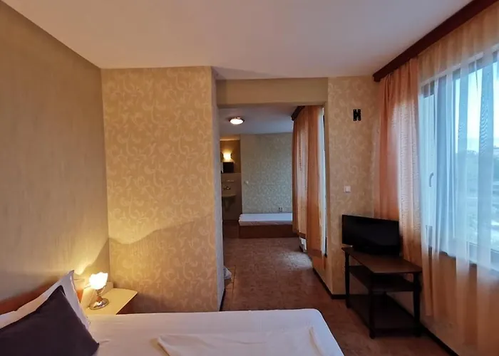 Kaliana בית הארחה 3*