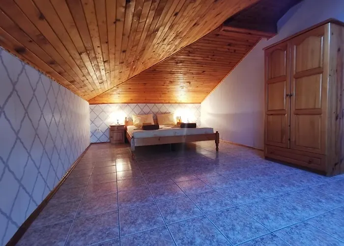 Πανσιόν Kaliana Σωζόπολη