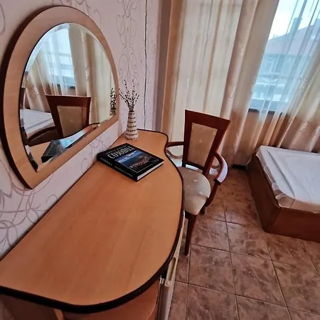 Kaliana Гостевой дом 3*